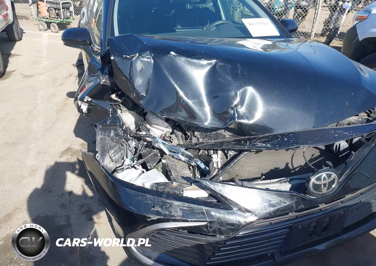 2022 Toyota Camry Le VIN:4T1C11AK8NU634507 - 18