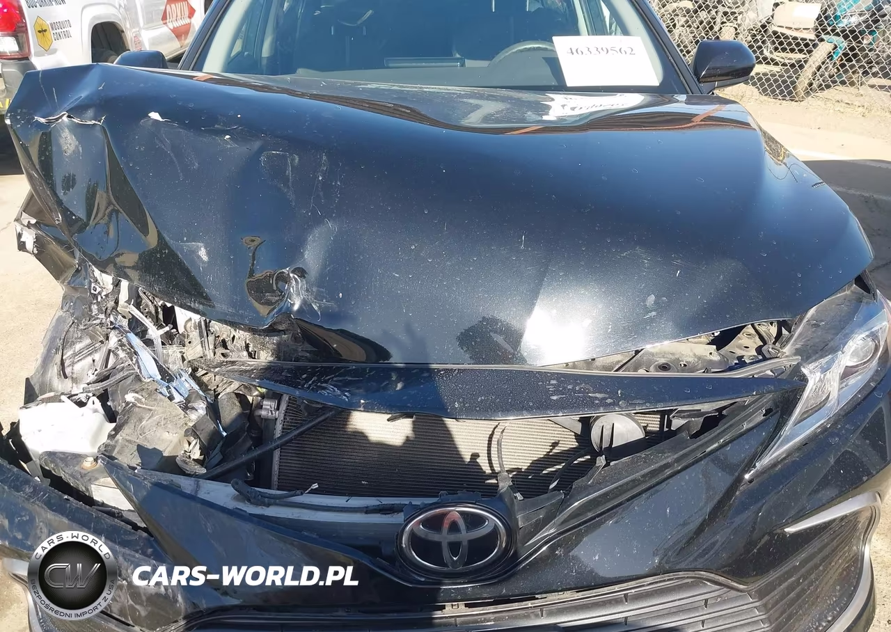 2022 Toyota Camry Le VIN:4T1C11AK8NU634507 - 19