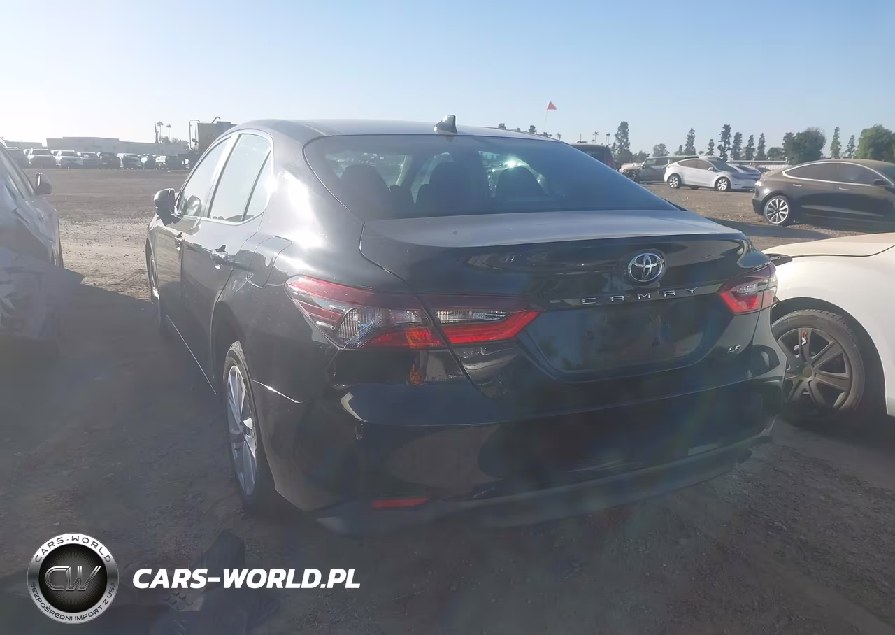 2022 Toyota Camry Le VIN:4T1C11AK8NU634507 - 3