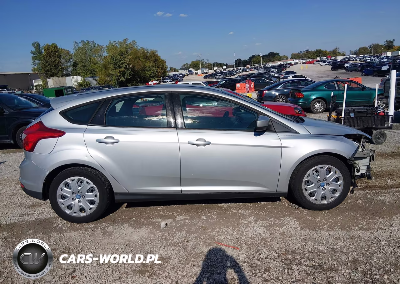 2012 Ford Focus Se VIN:1FAHP3K20CL127919 - 13