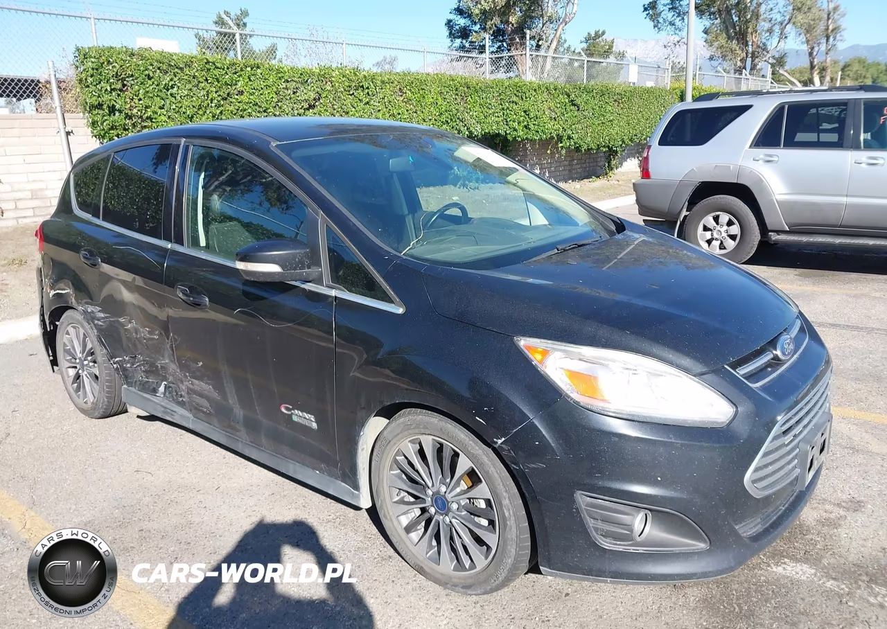 2017 Ford C-Max Energi Titanium