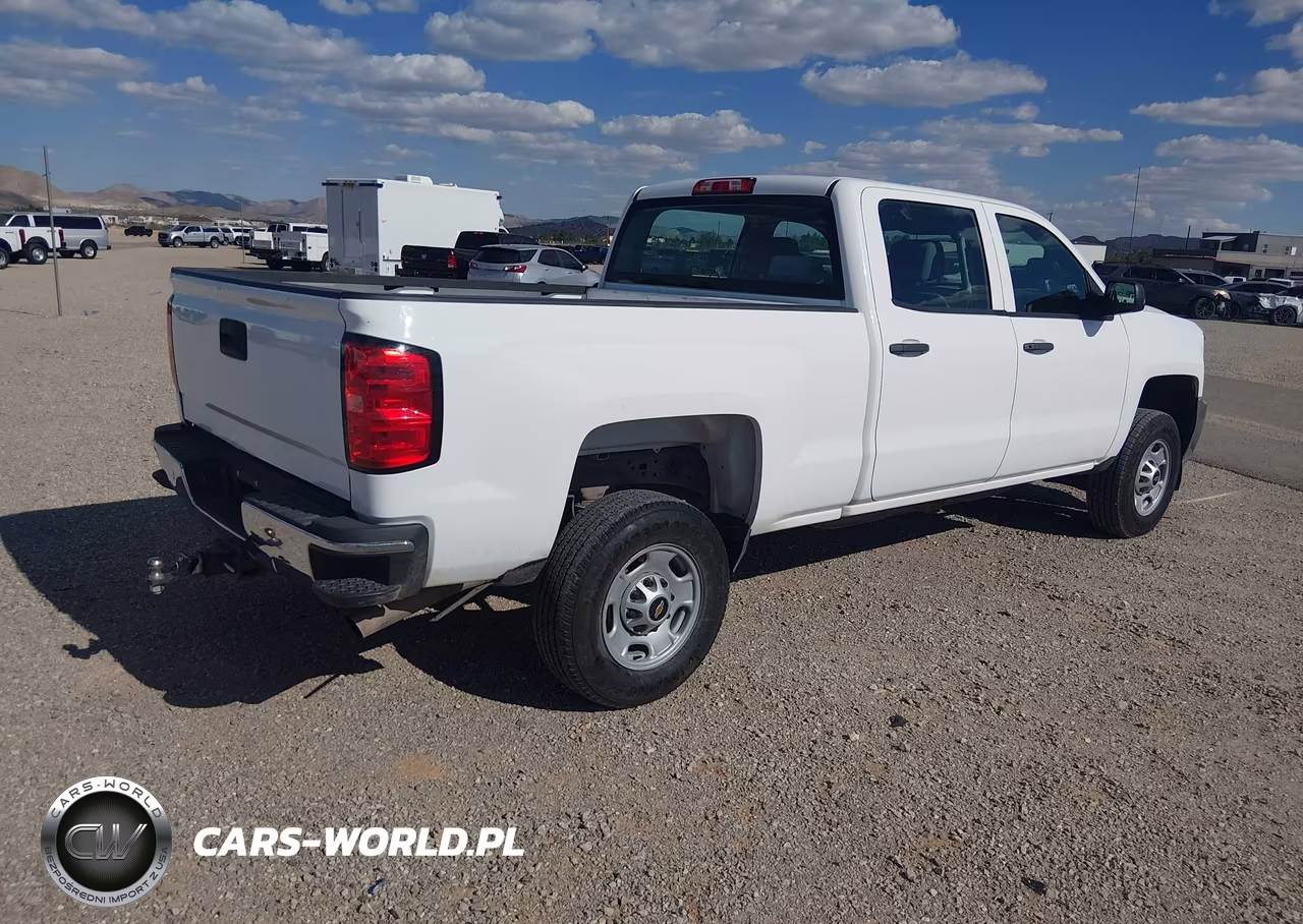 2018 Chevrolet Silverado 2500Hd Wt VIN:1GC1KUEG4JF260508 - 4