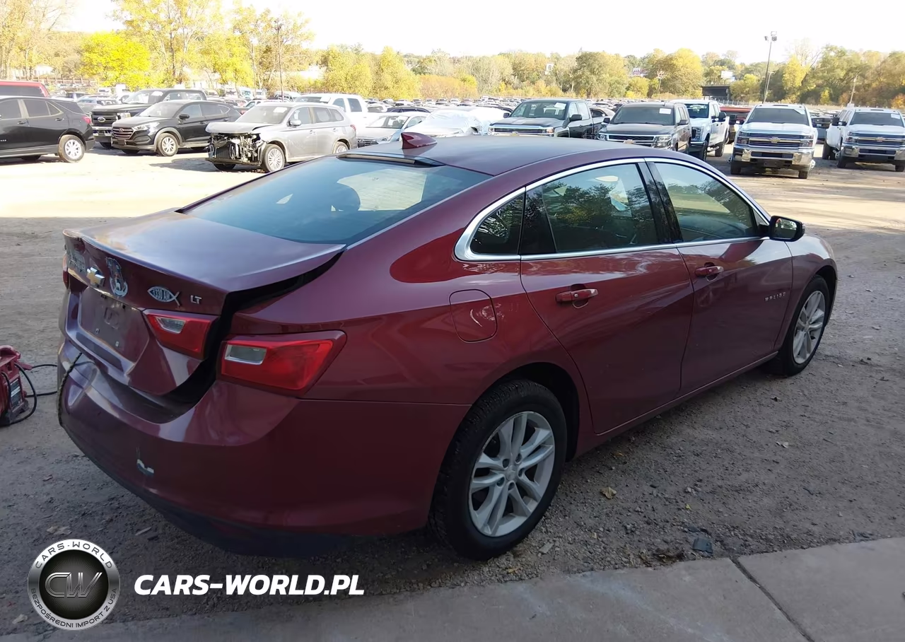 2018 Chevrolet Malibu Lt VIN:1G1ZD5ST6JF188000 - 4