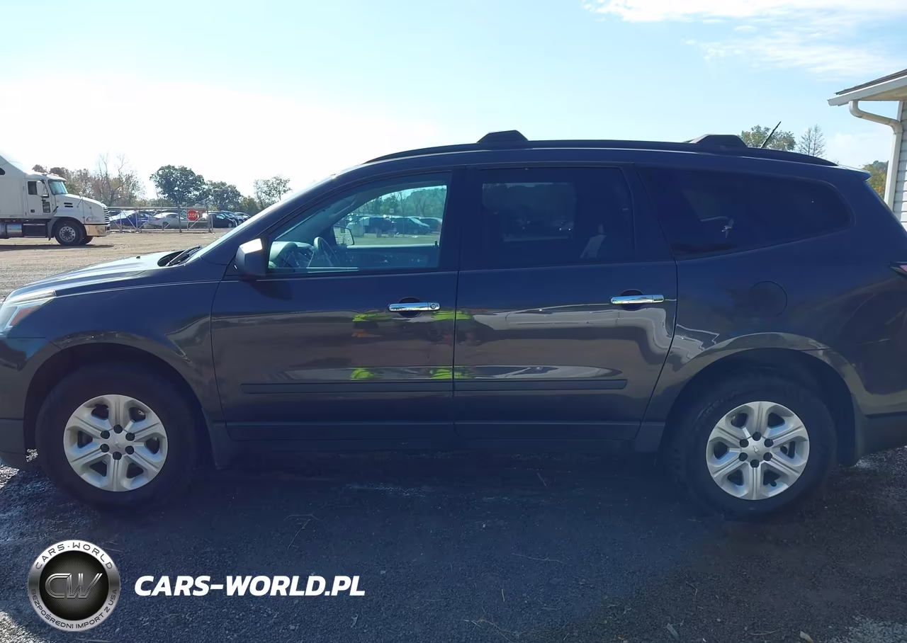 2017 Chevrolet Traverse Ls VIN:1GNKVFKD3HJ135208 - 15