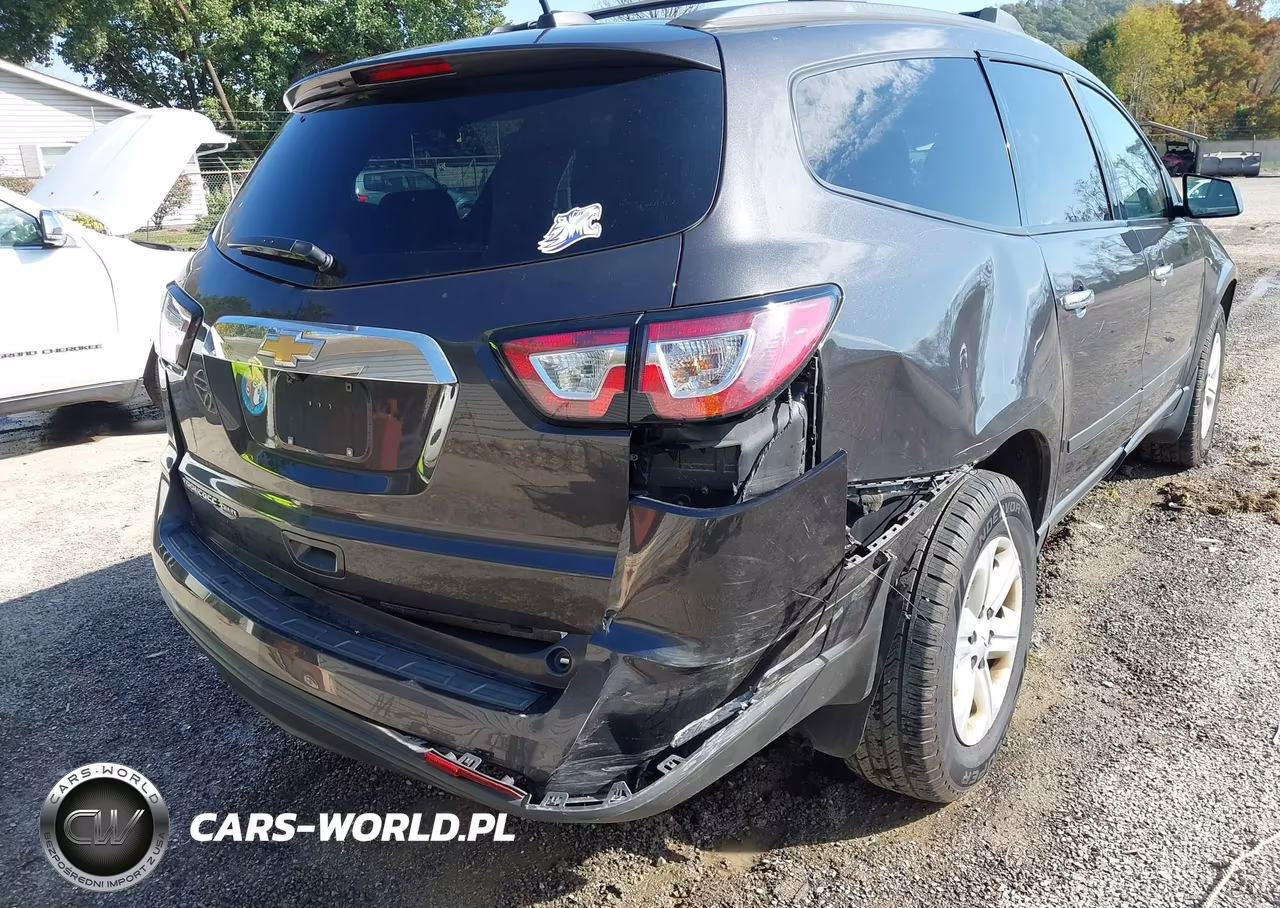 2017 Chevrolet Traverse Ls VIN:1GNKVFKD3HJ135208 - 6