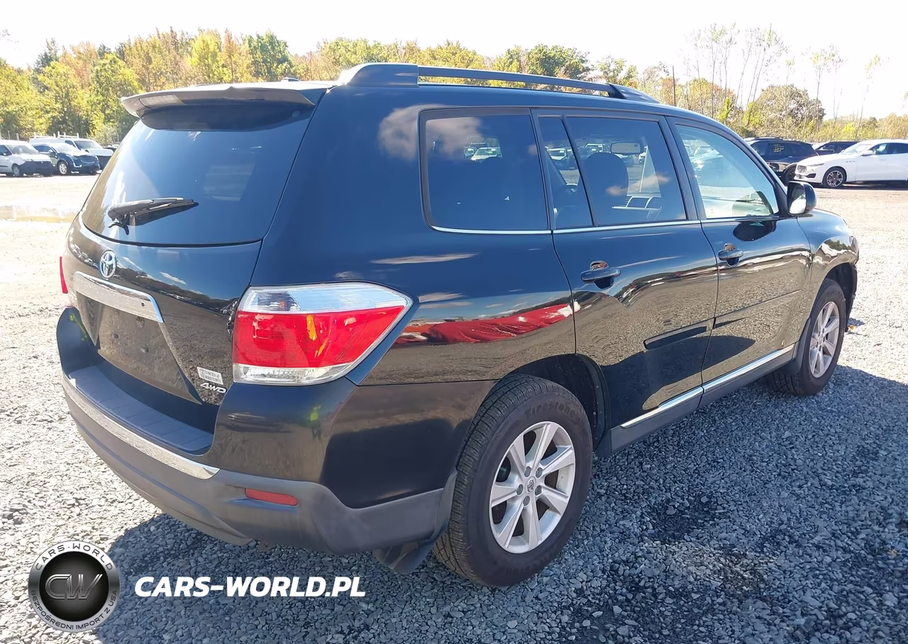 2012 Toyota Highlander Se V6 VIN:5TDBK3EH8CS115031 - 4
