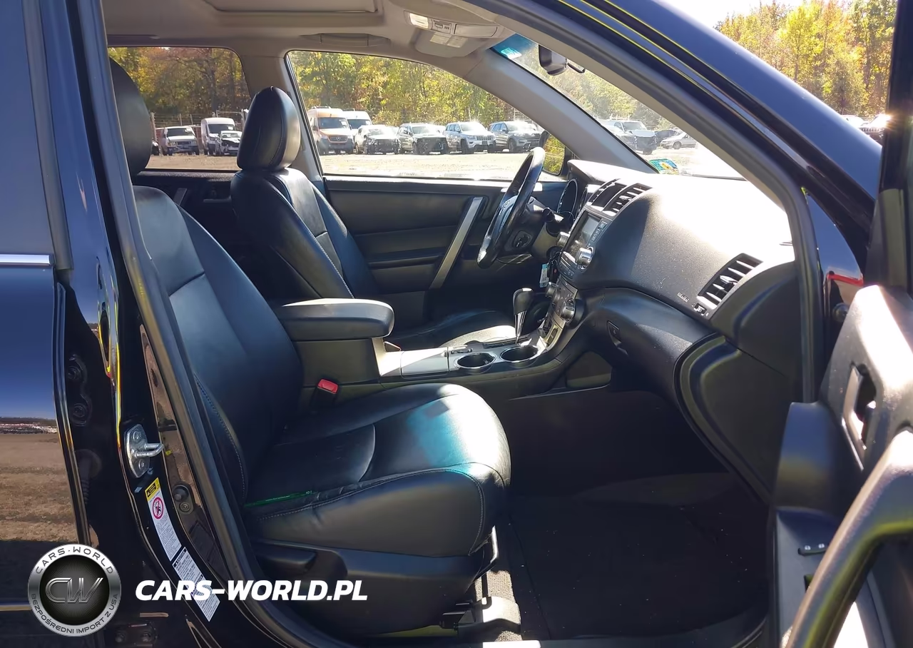 2012 Toyota Highlander Se V6 VIN:5TDBK3EH8CS115031 - 5