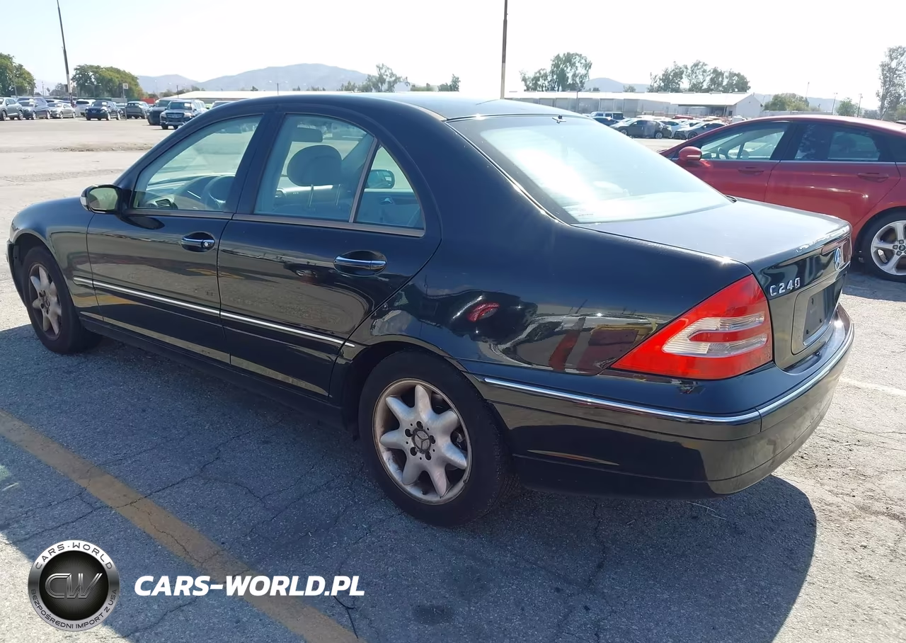 2003 Mercedes-Benz C 240 VIN:WDBRF61JX3F307143 - 3