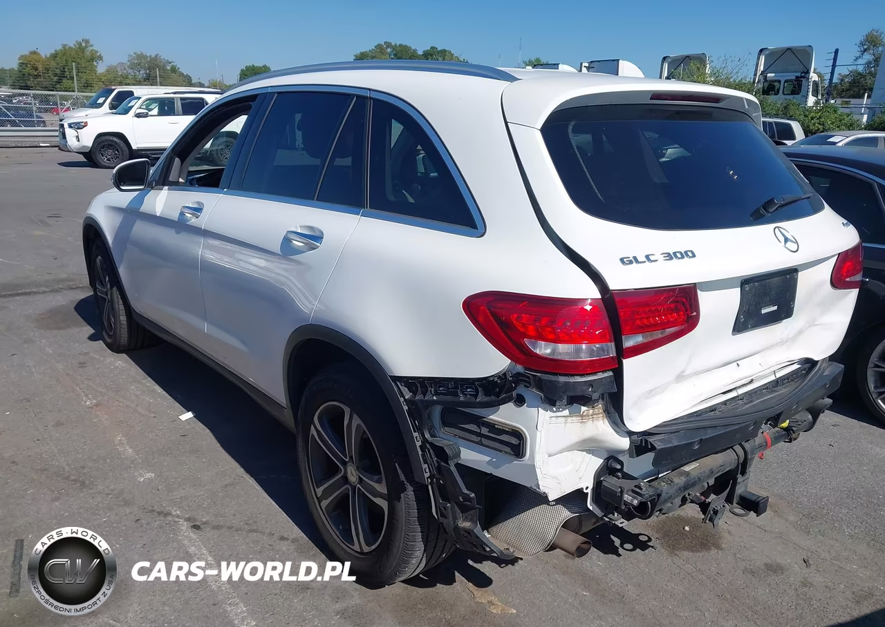 2017 Mercedes-Benz Glc 300 4Matic VIN:WDC0G4KBXHF178342 - 3