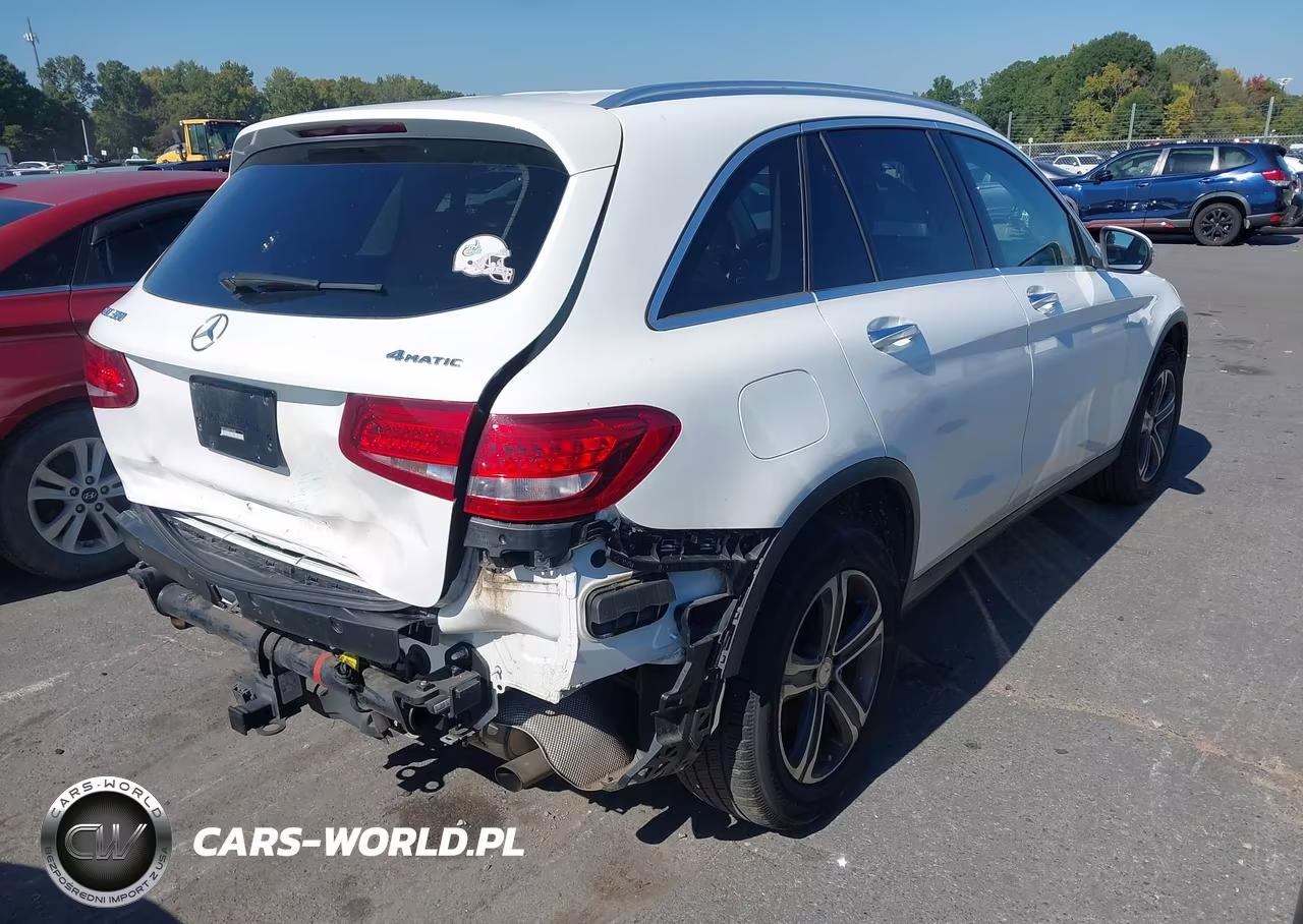 2017 Mercedes-Benz Glc 300 4Matic VIN:WDC0G4KBXHF178342 - 4