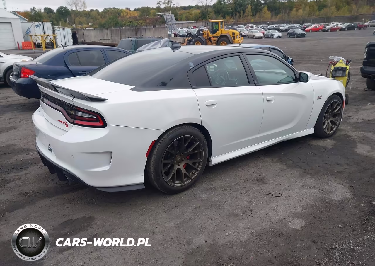 2015 Dodge Charger R-T VIN:2C3CDXCT1FH737958 - 4