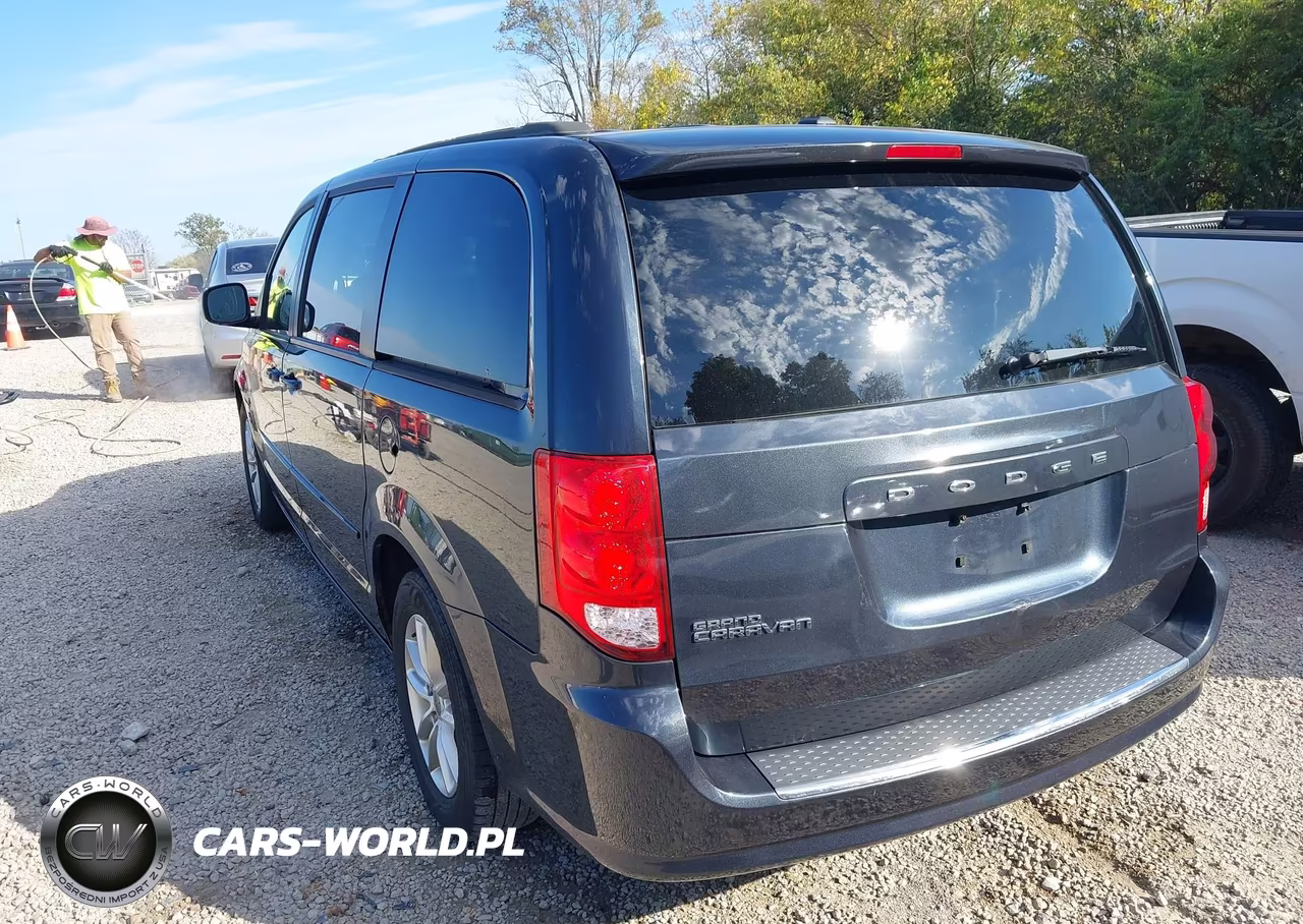 2013 Dodge Grand Caravan Sxt VIN:2C4RDGCG0DR714445 - 3