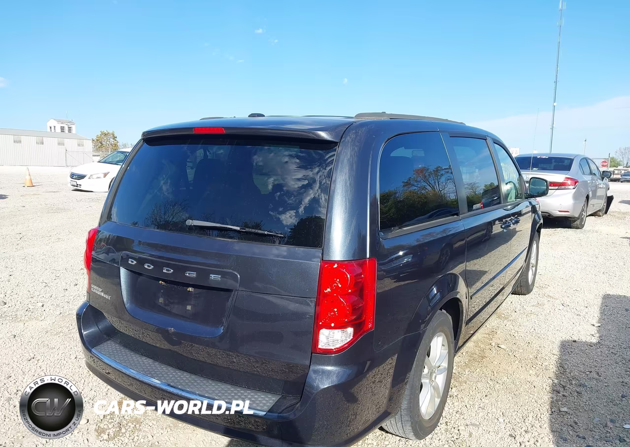 2013 Dodge Grand Caravan Sxt VIN:2C4RDGCG0DR714445 - 4