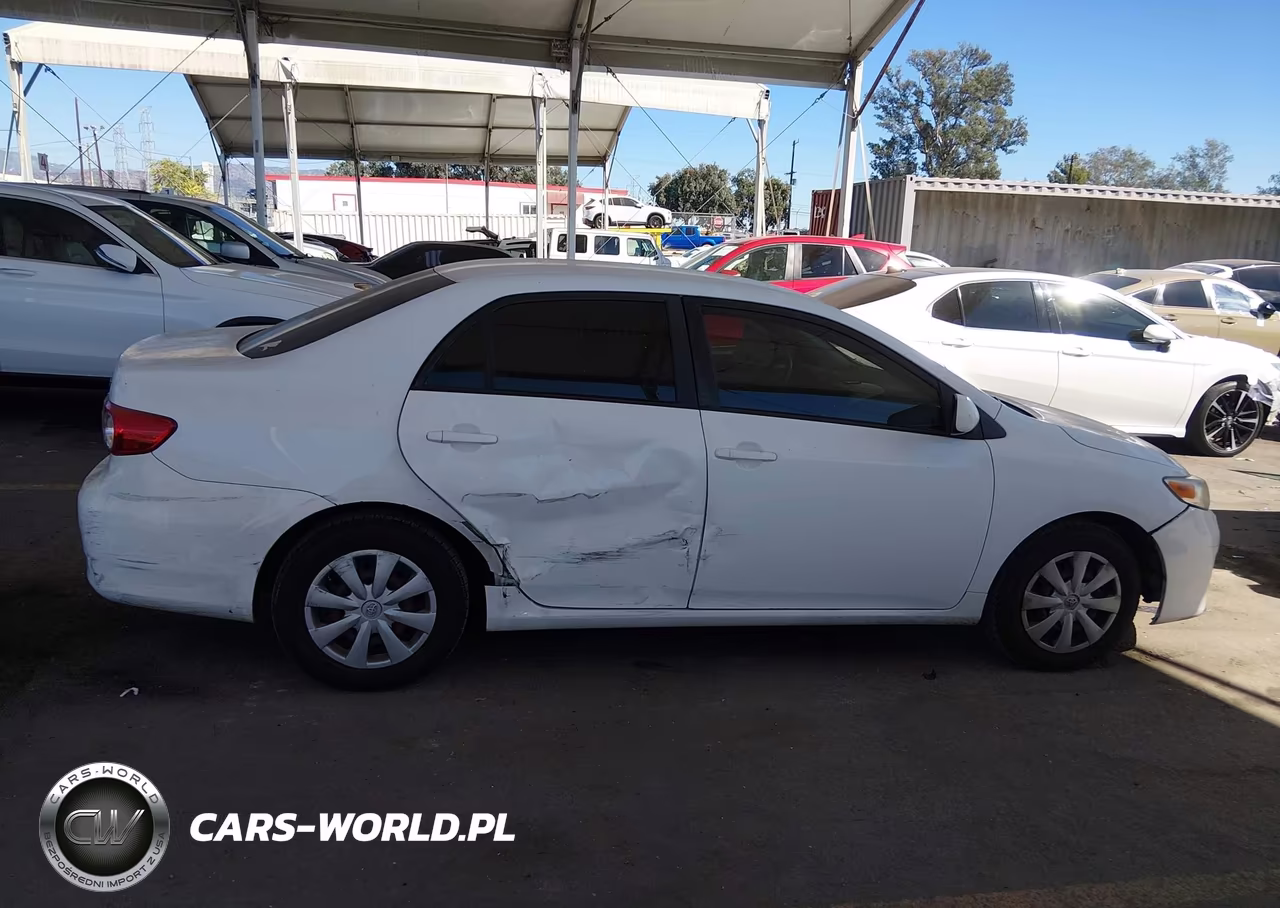 2011 Toyota Corolla Le VIN:JTDBU4EEXB9168218 - 13