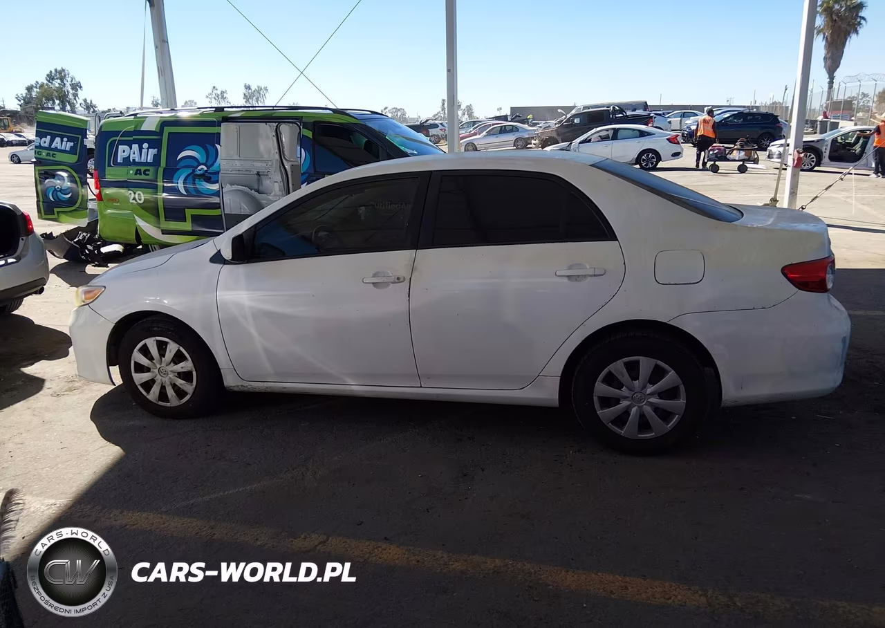 2011 Toyota Corolla Le VIN:JTDBU4EEXB9168218 - 14