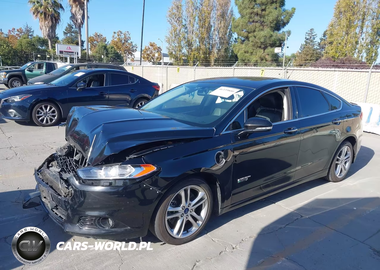 2016 Ford Fusion Energi Titanium VIN:3FA6P0SU8GR187221 - 2