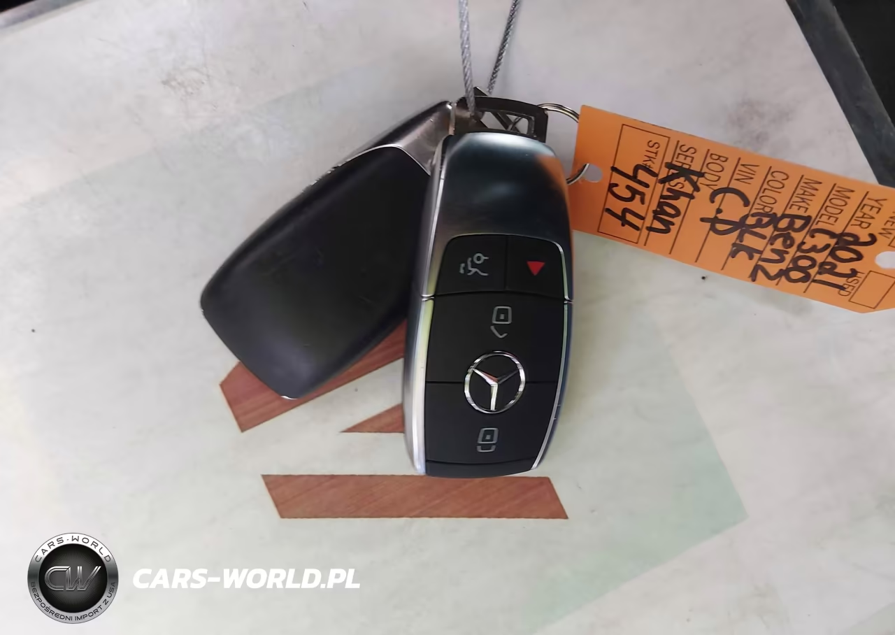 2021 Mercedes-Benz C 300 Sedan VIN:W1KWF8DB3MR623994 - 10
