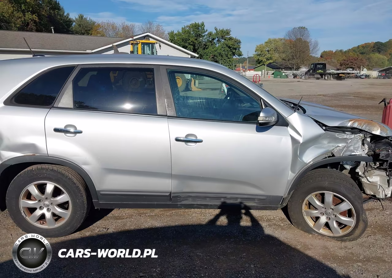 2013 Kia Sorento Lx VIN:5XYKT3A13DG321202 - 13
