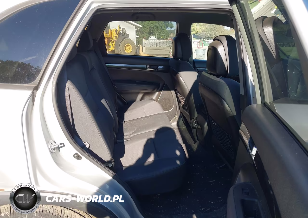 2013 Kia Sorento Lx VIN:5XYKT3A13DG321202 - 8