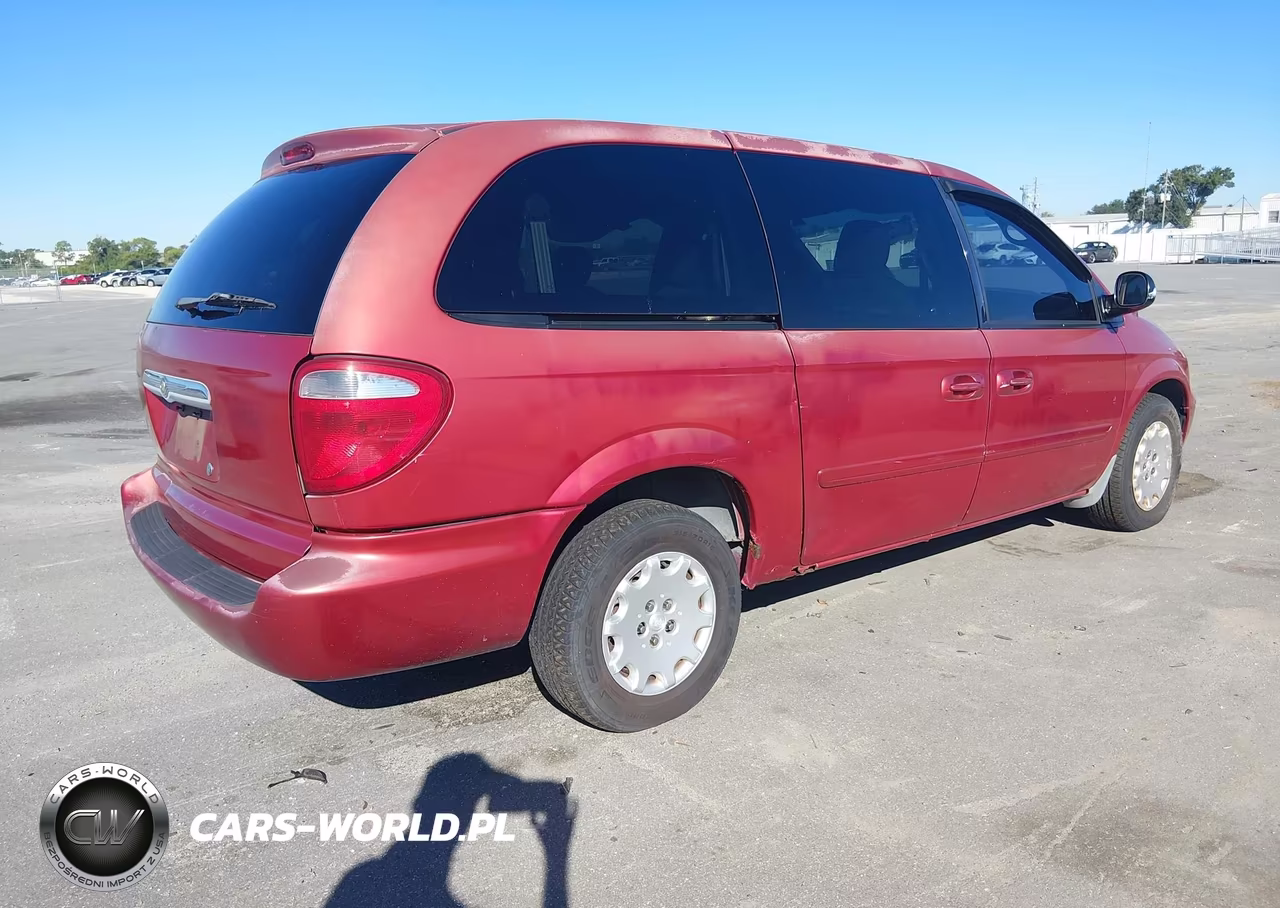 2004 Chrysler Town & Country Lx VIN:2C4GP44R24R620175 - 4