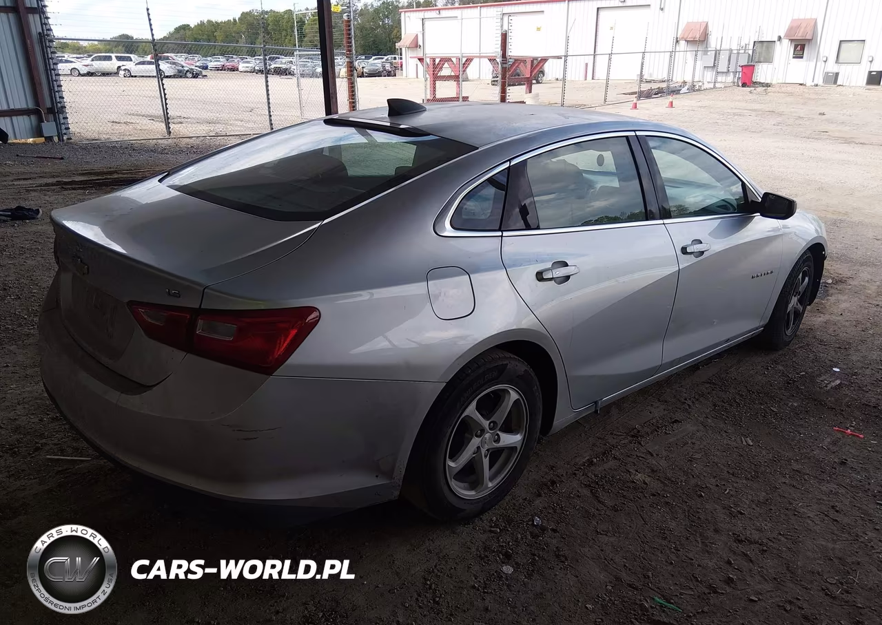 2016 Chevrolet Malibu Ls VIN:1G1ZB5ST4GF182307 - 4