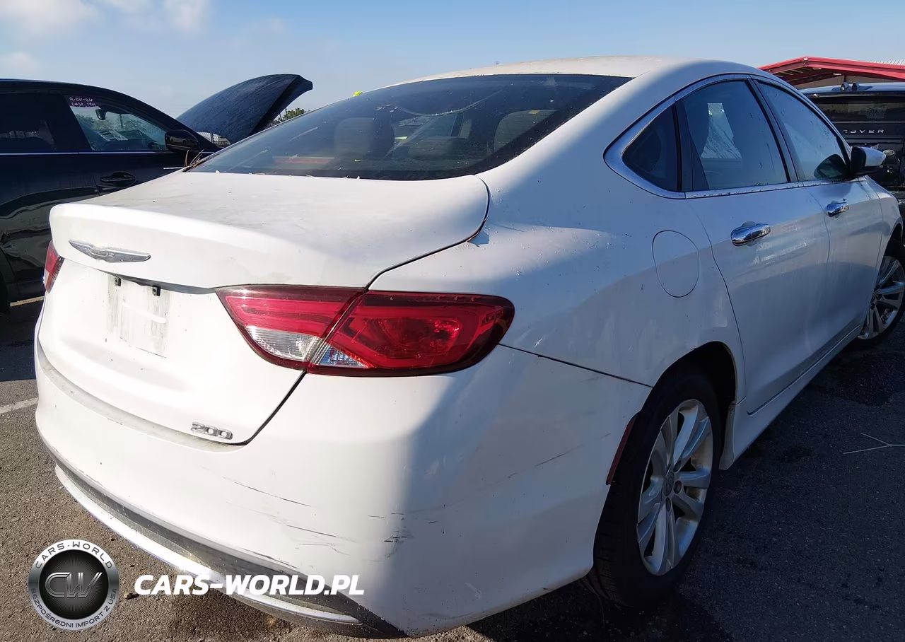 2015 Chrysler 200 Limited VIN:1C3CCCAB7FN662969 - 6