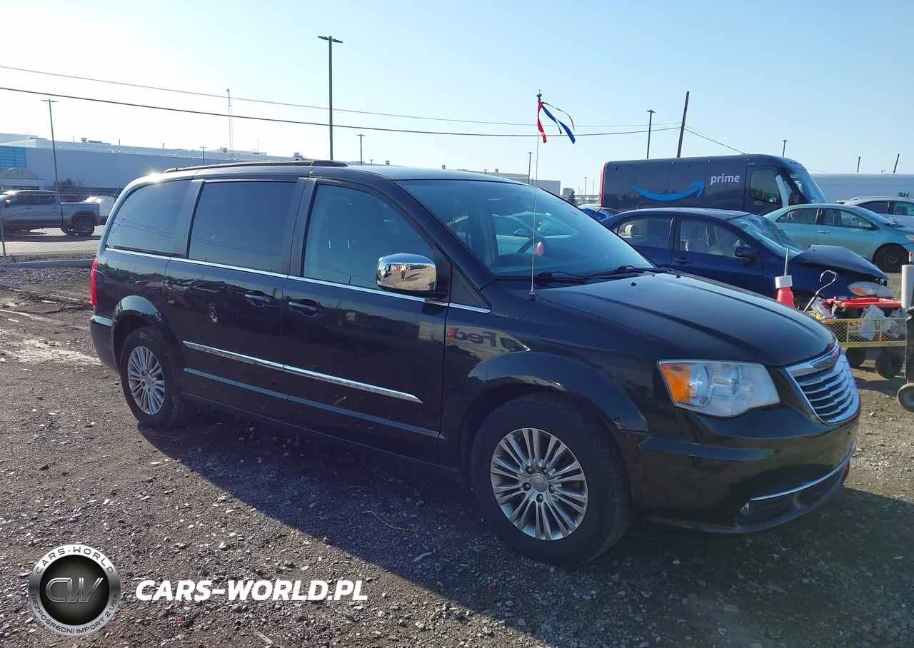 2015 Chrysler Town & Country Touring-L