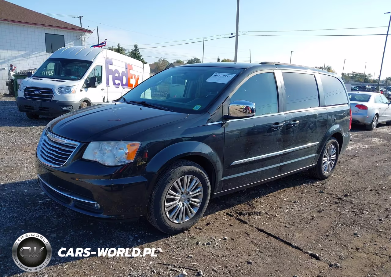 2015 Chrysler Town & Country Touring-L VIN:2C4RC1CG9FR531791 - 2