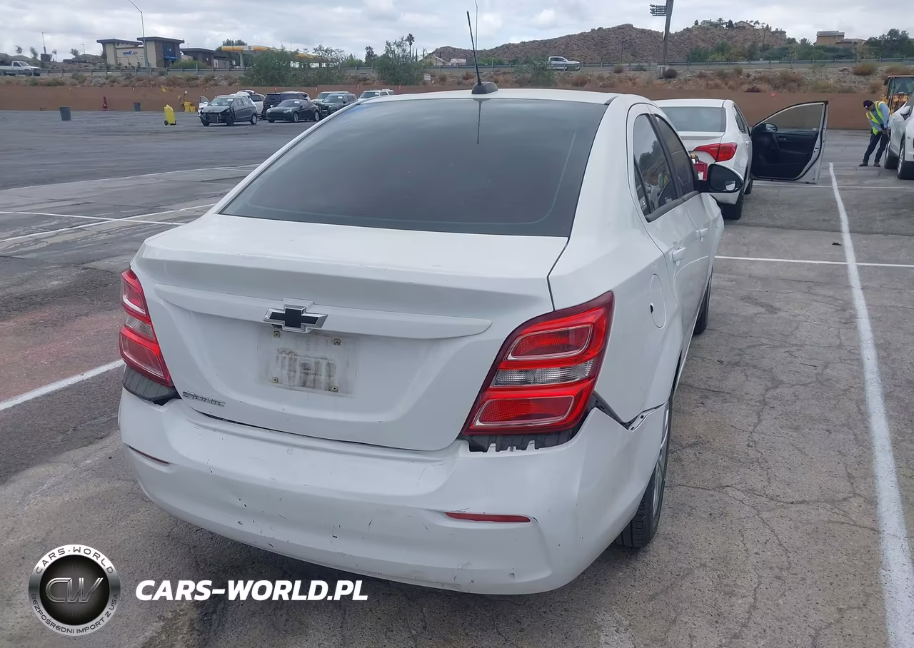2017 Chevrolet Sonic Ls Auto VIN:1G1JB5SG0H4166814 - 4