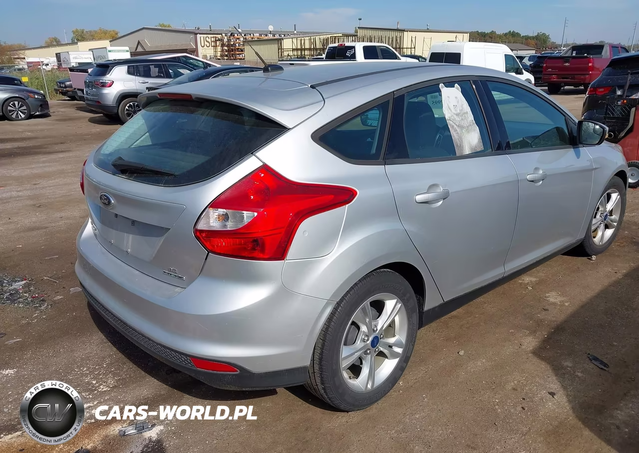 2013 Ford Focus Se VIN:1FADP3K2XDL312804 - 4