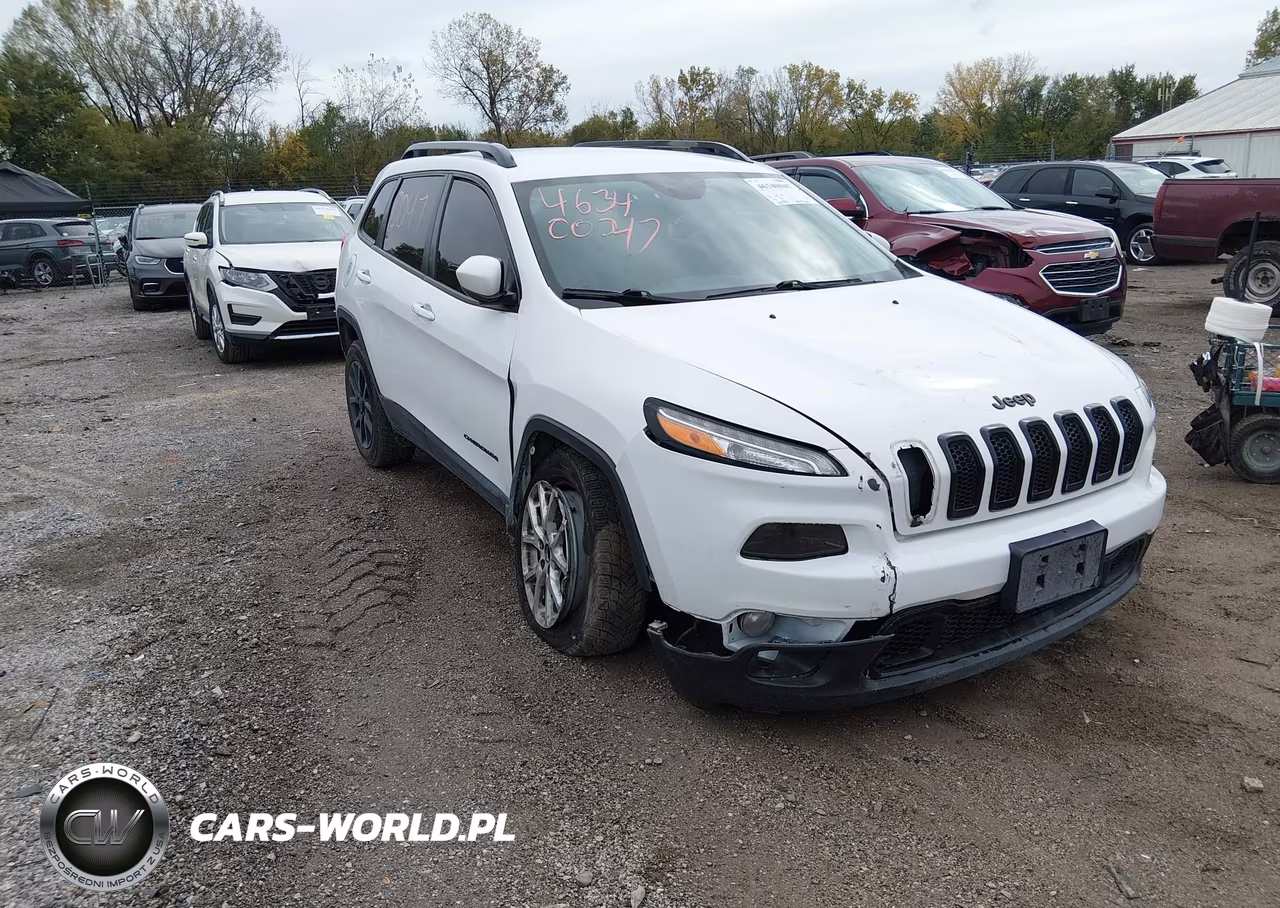 2015 Jeep Cherokee Latitude – zdjęcie 1 z 11