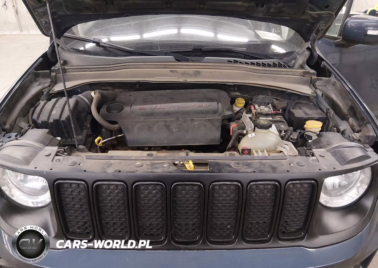 2020 Jeep Renegade Altitude 4X4 VIN:ZACNJBBB2LPL22583 - 10