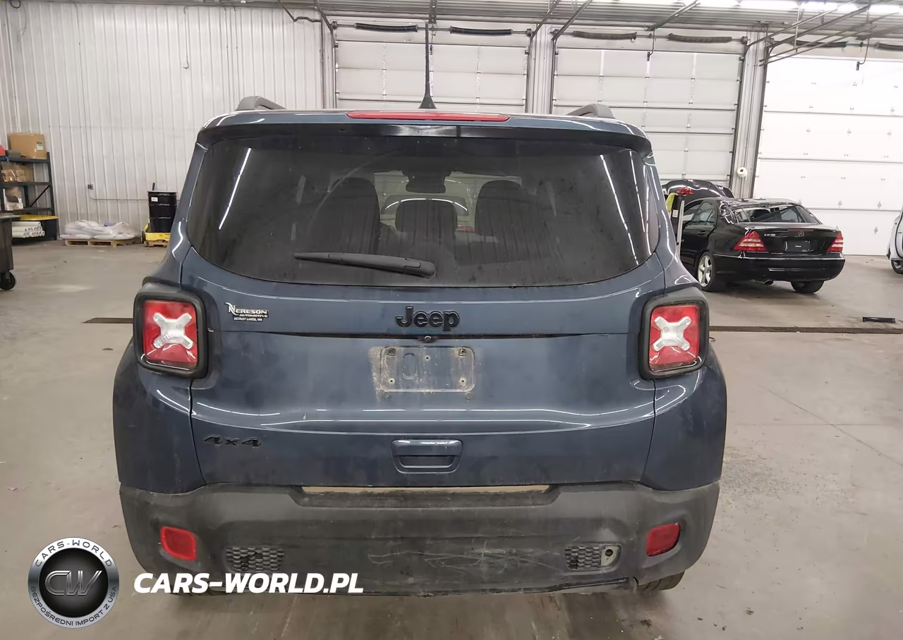 2020 Jeep Renegade Altitude 4X4 VIN:ZACNJBBB2LPL22583 - 17