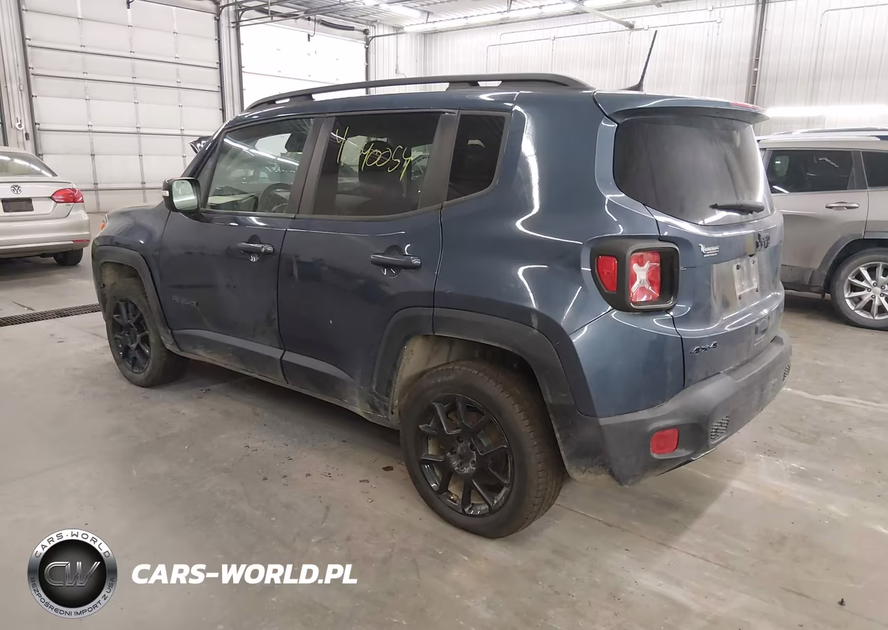 2020 Jeep Renegade Altitude 4X4 VIN:ZACNJBBB2LPL22583 - 3
