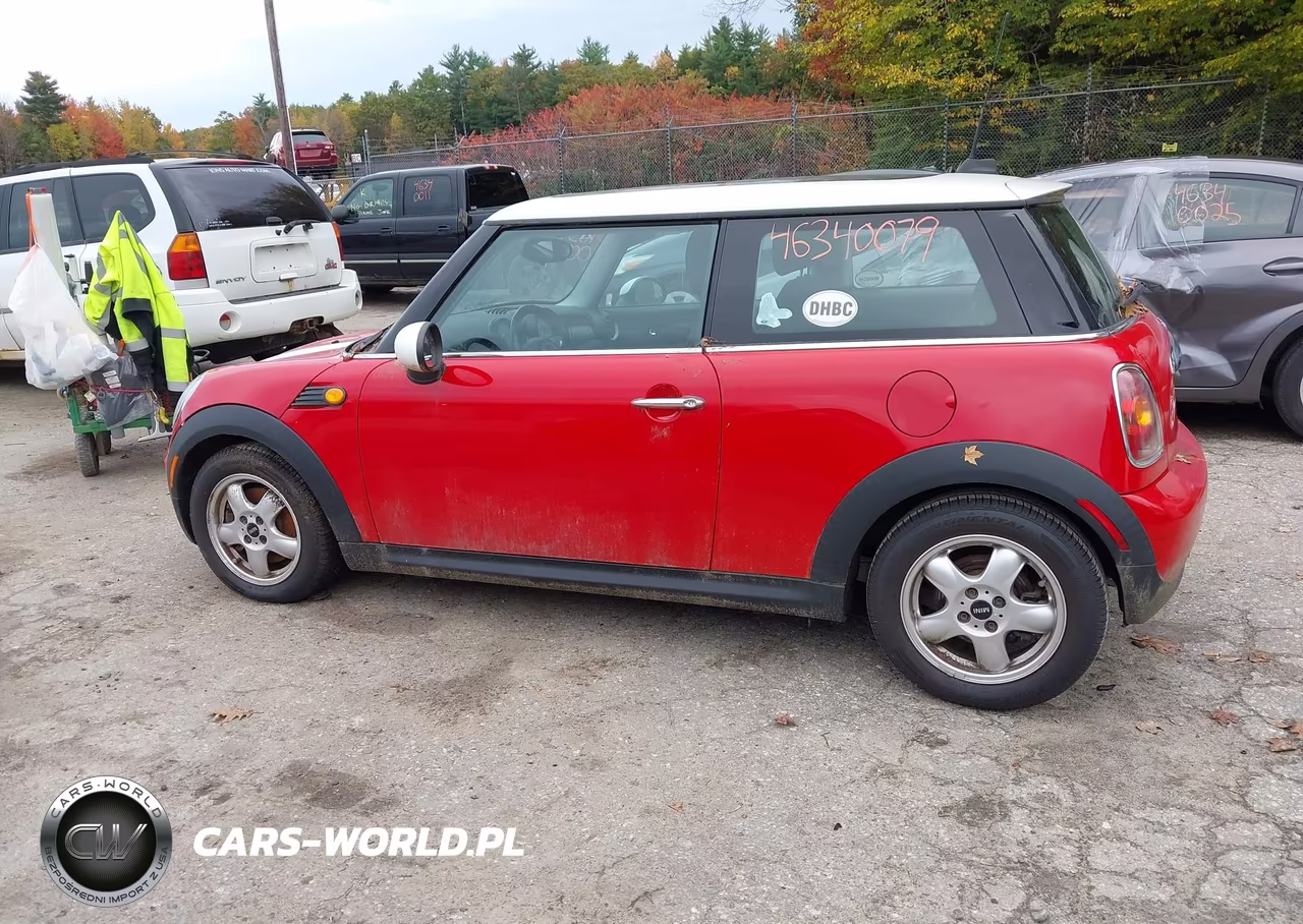 2009 Mini Cooper VIN:WMWMF33579TU70253 - 12