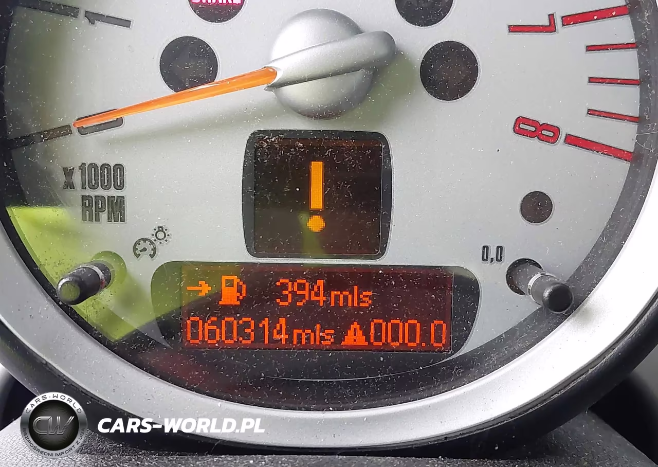 2009 Mini Cooper VIN:WMWMF33579TU70253 - 7