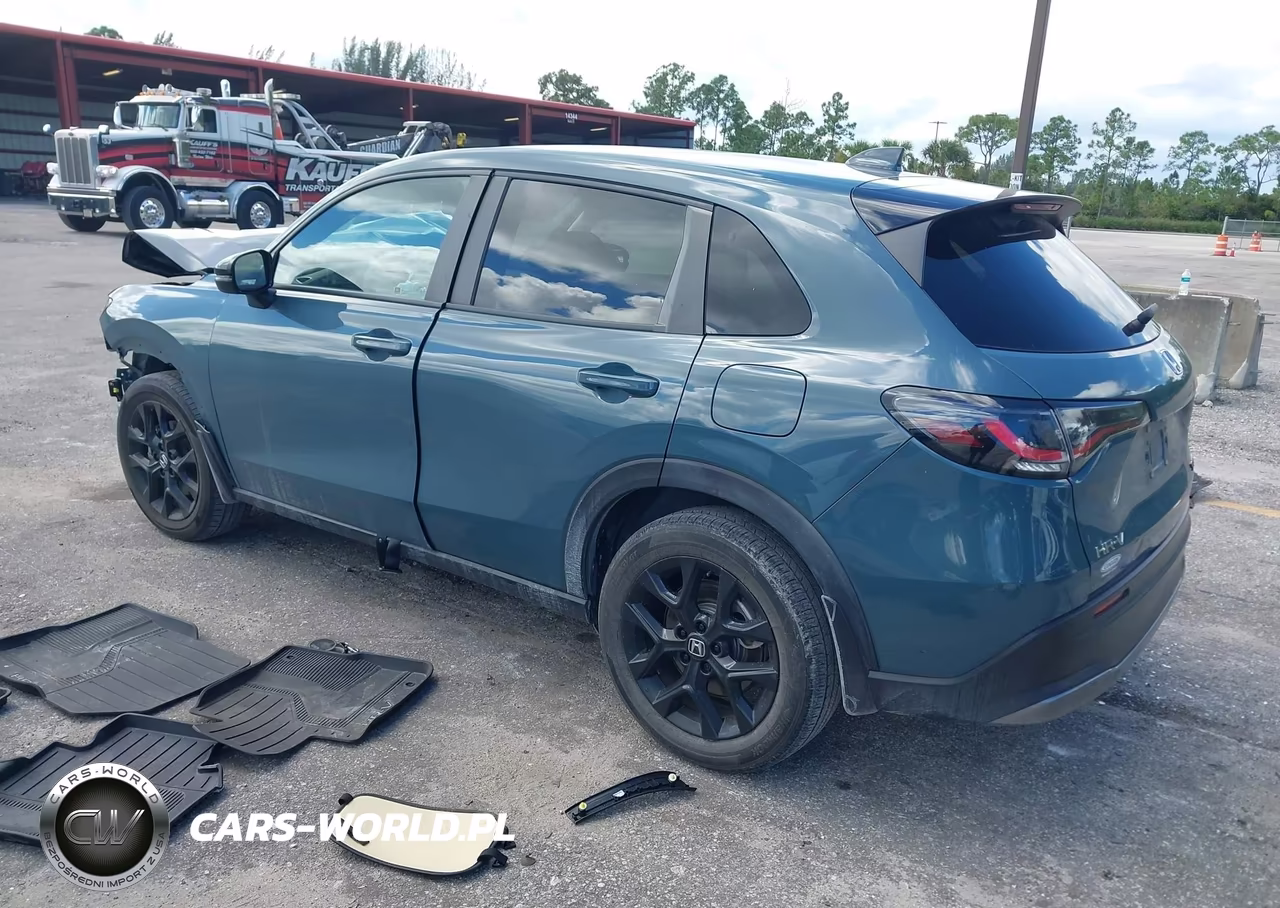 2025 Honda Hr-V 2Wd Sport VIN:3CZRZ1H54SM700603 - 3
