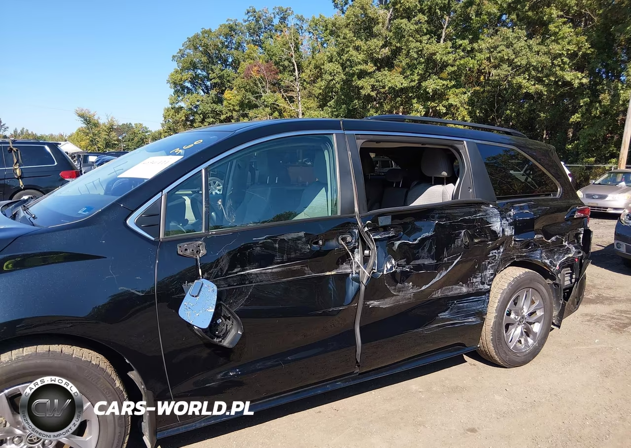 2023 Toyota Sienna Le VIN:5TDBRKEC4PS164923 - 6