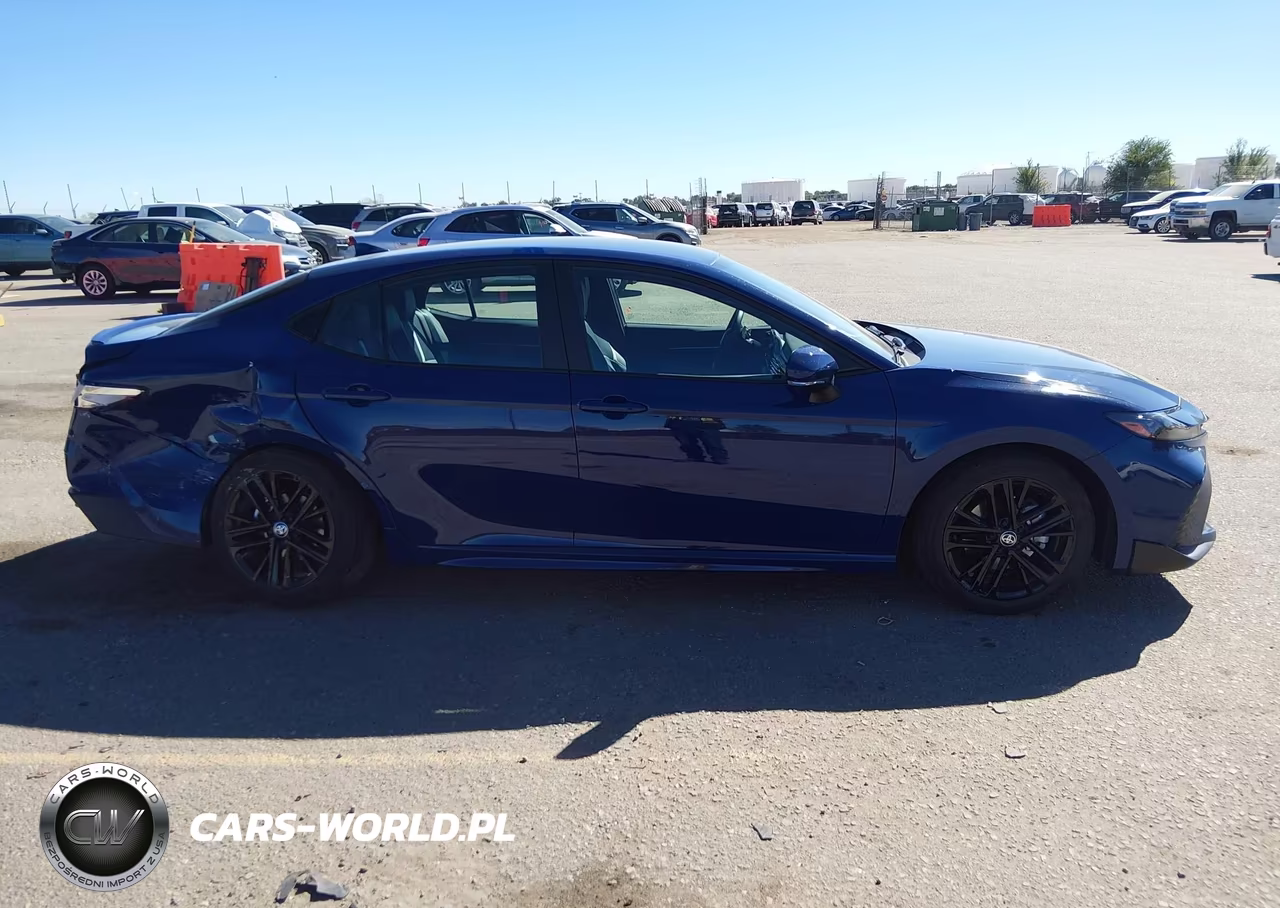2026 Toyota Camry Se VIN:4T1DAACK3TU336624 - 12