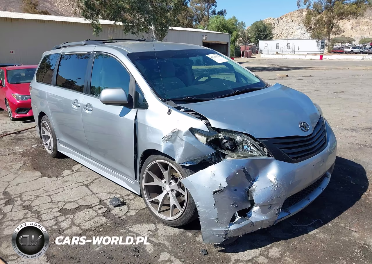 2011 Toyota Sienna Le V6