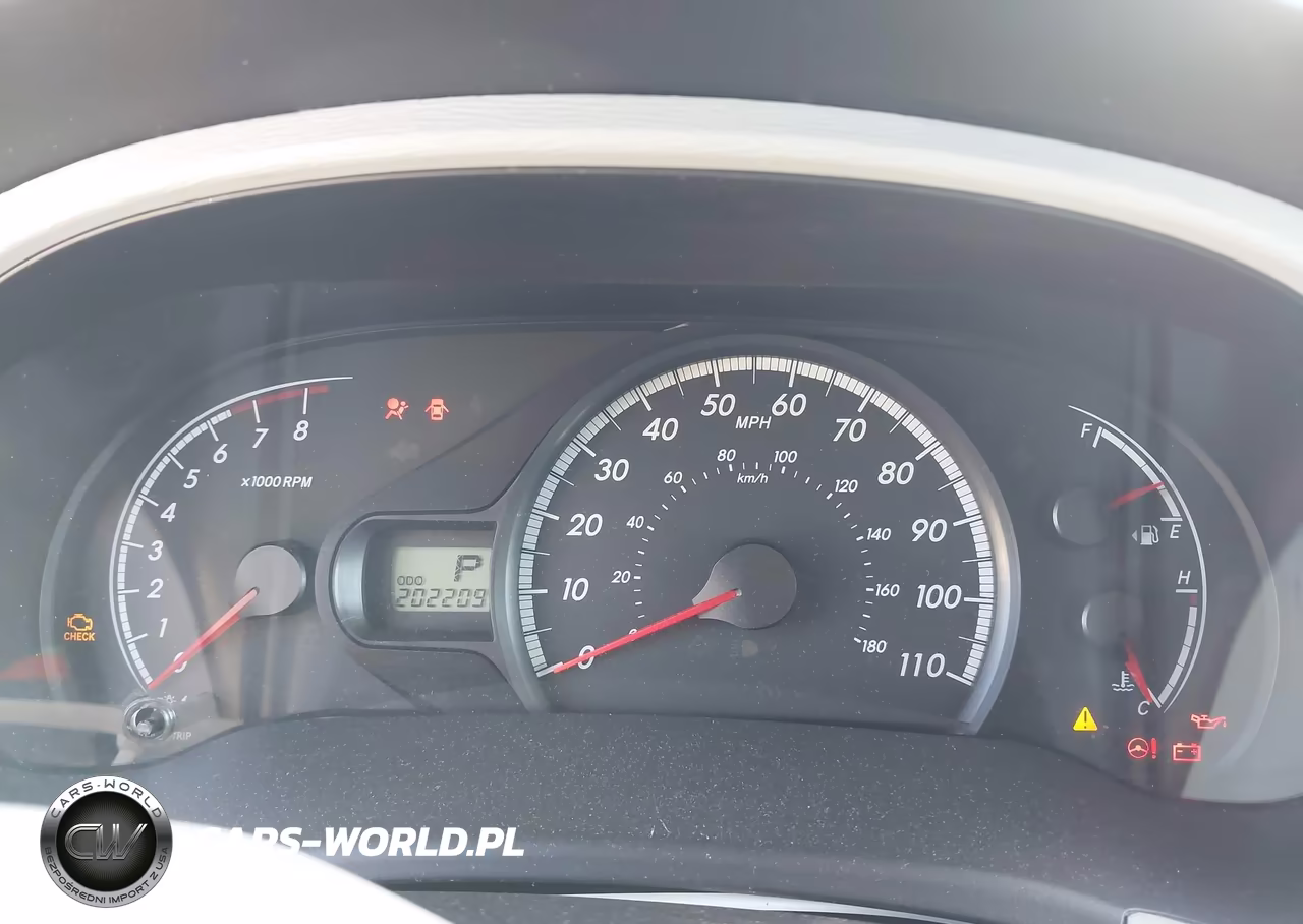2011 Toyota Sienna Le V6 VIN:5TDKK3DC3BS052604 - 7