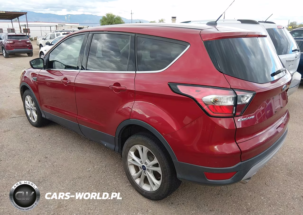 2017 Ford Escape Se VIN:1FMCU0G91HUE55087 - 3