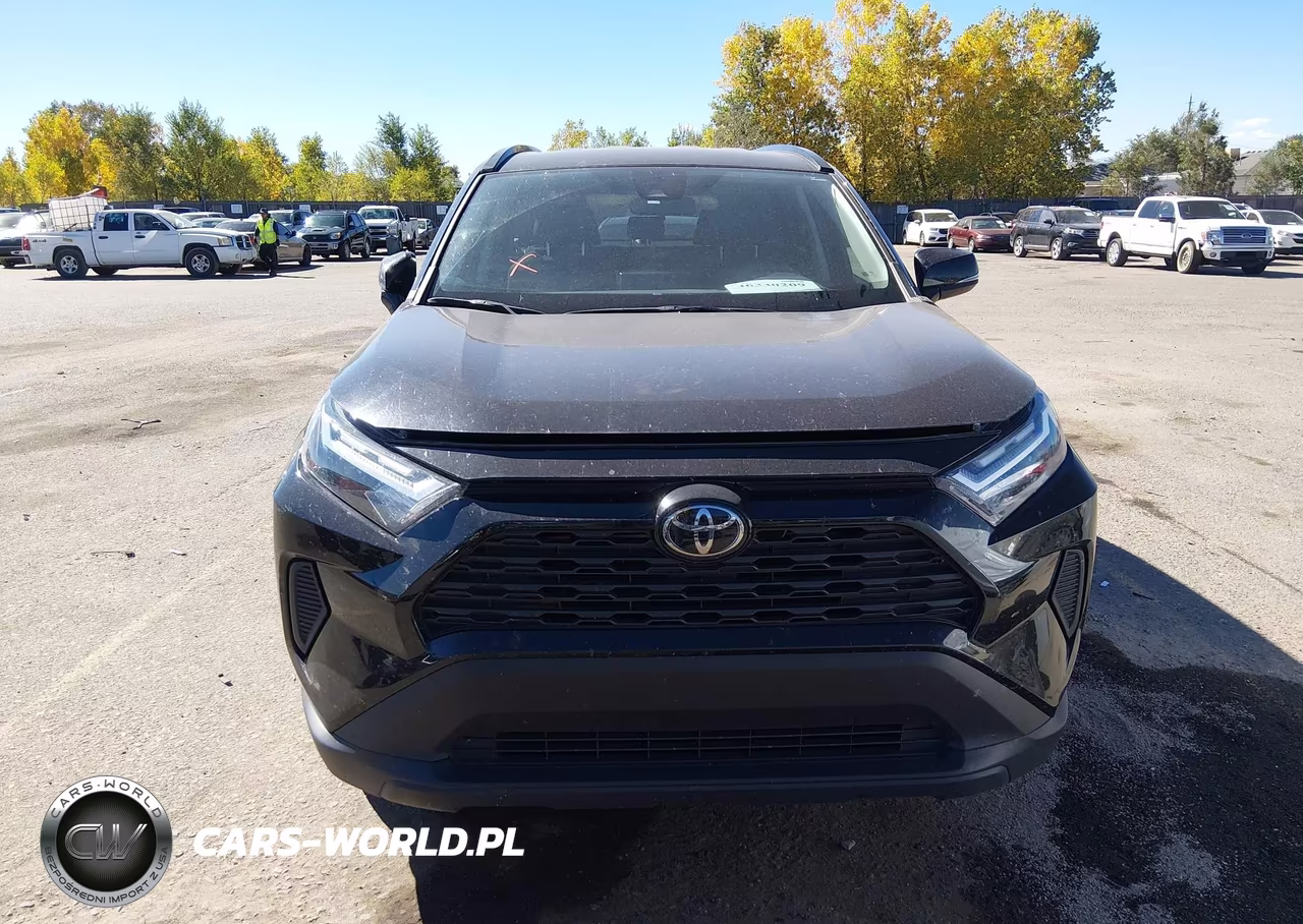 2025 Toyota Rav4 Xle VIN:2T3W1RFV7SC325274 - 13