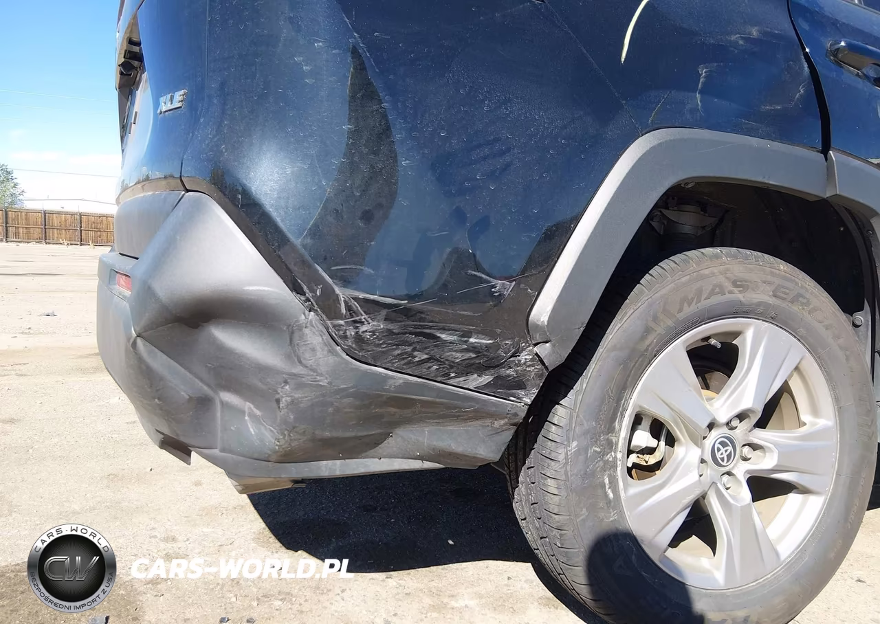 2025 Toyota Rav4 Xle VIN:2T3W1RFV7SC325274 - 18