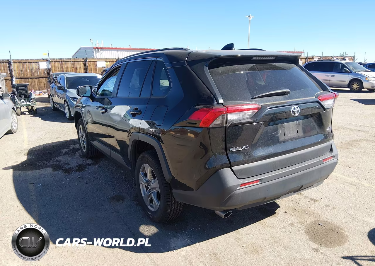 2025 Toyota Rav4 Xle VIN:2T3W1RFV7SC325274 - 3