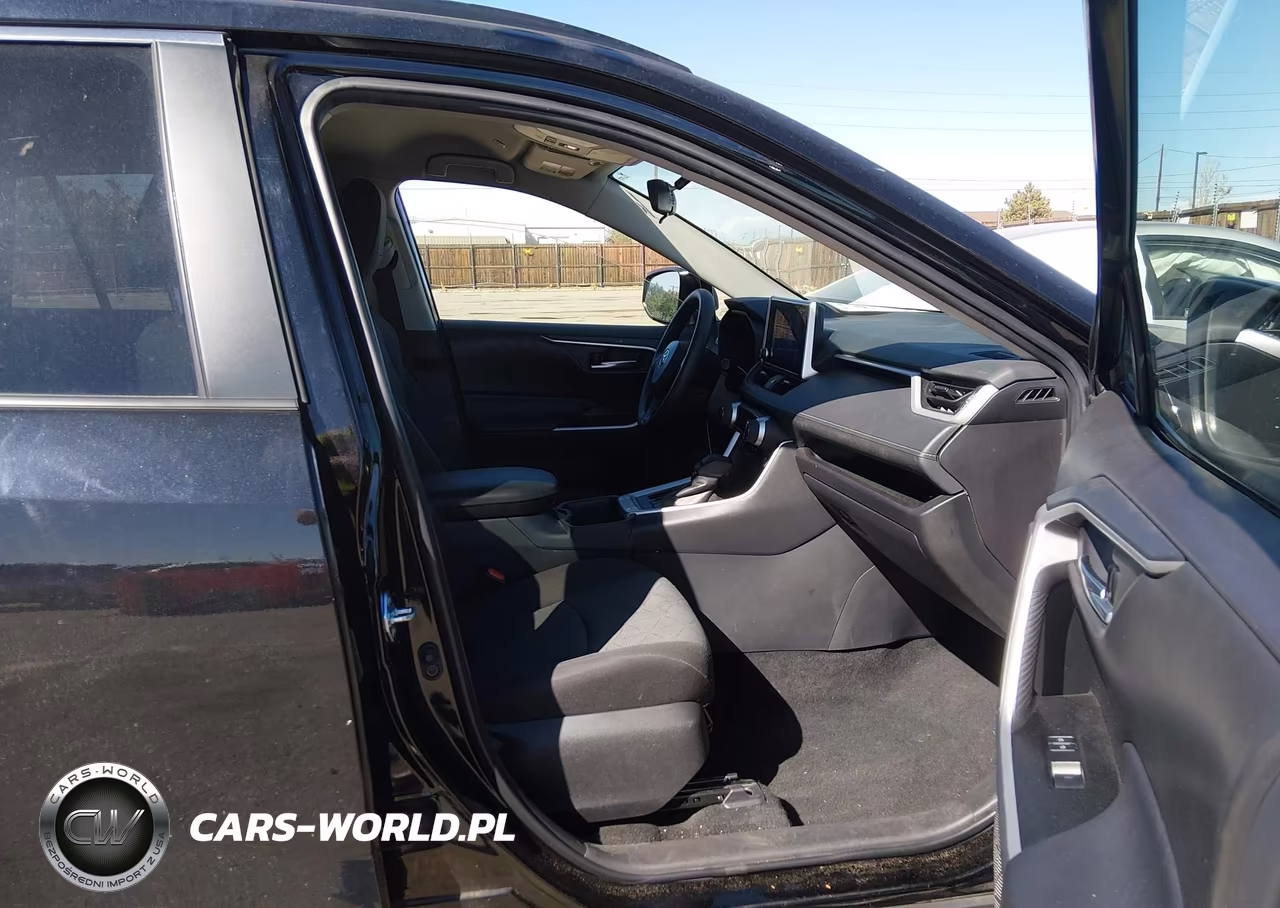 2025 Toyota Rav4 Xle VIN:2T3W1RFV7SC325274 - 5