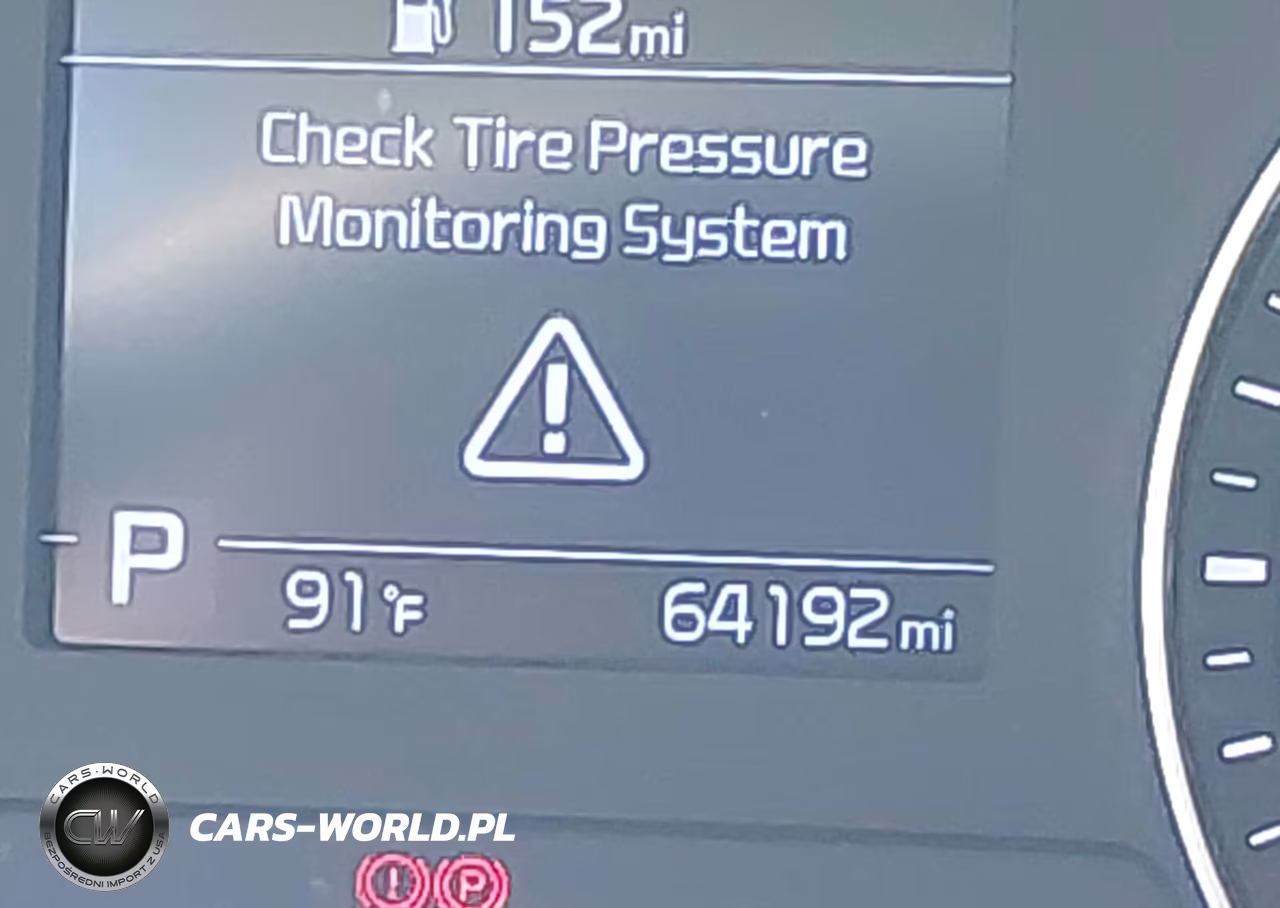 2019 Kia Forte Lxs VIN:3KPF24AD4KE037995 - 15