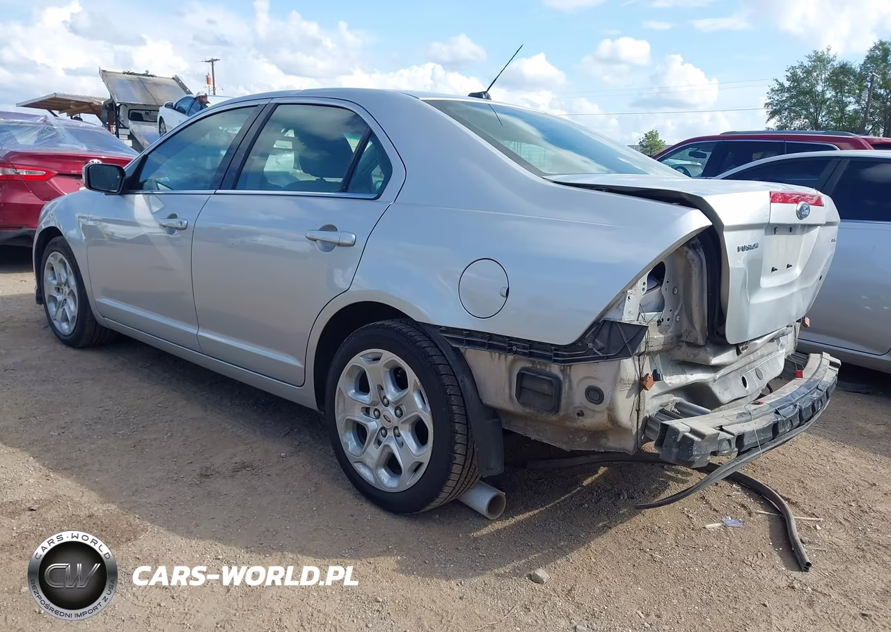 2010 Ford Fusion Se VIN:3FAHP0HA9AR402733 - 3