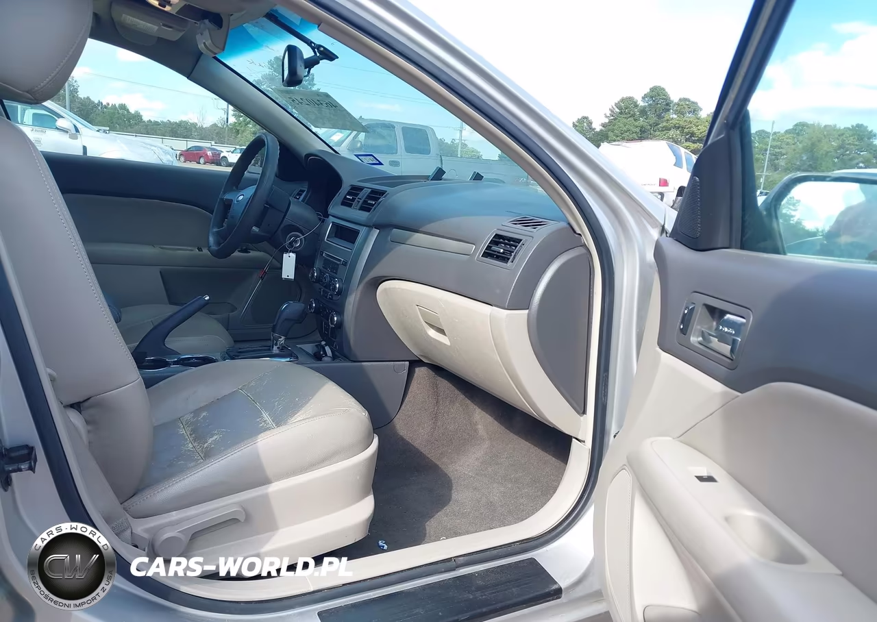 2010 Ford Fusion Se VIN:3FAHP0HA9AR402733 - 5