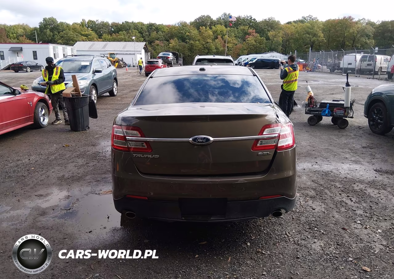 2015 Ford Taurus Sel VIN:1FAHP2E8XFG144251 - 15